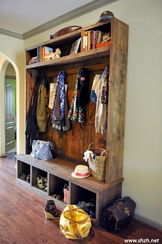 復古實木玄關(guān)設(shè)計