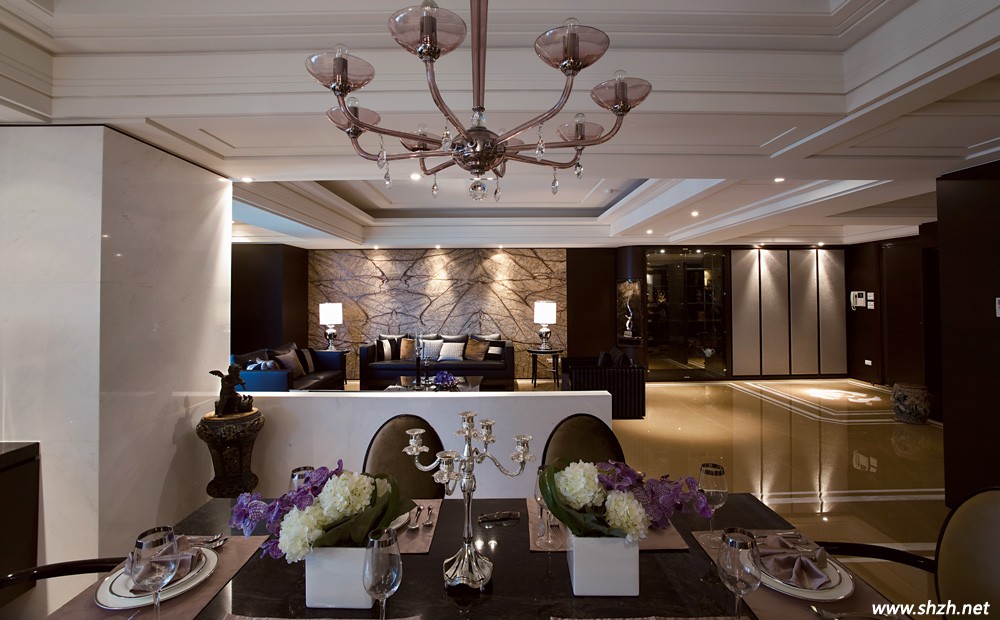 后現(xiàn)代風(fēng)格客廳