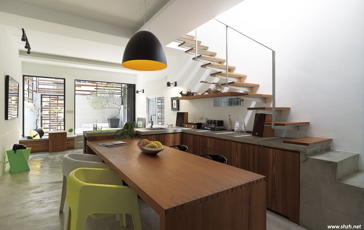 現(xiàn)代簡約風(fēng)